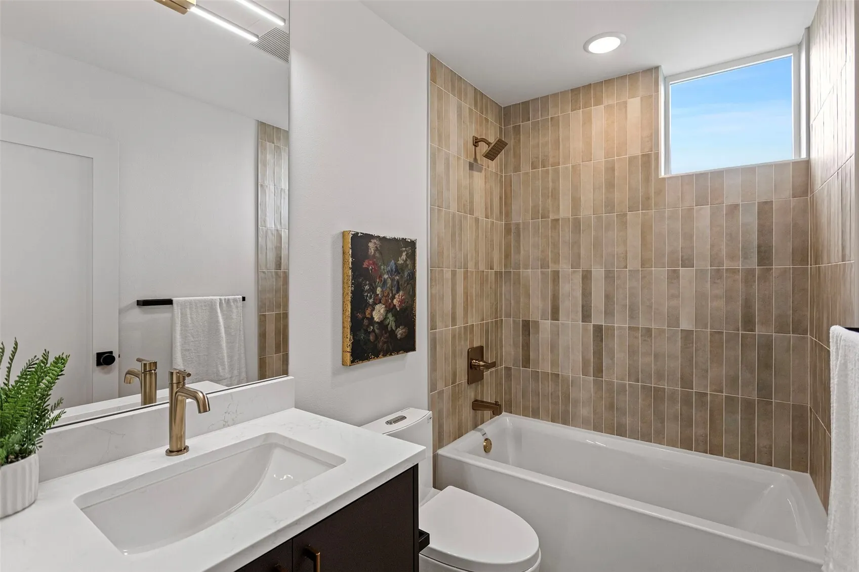 6318 41st Avenue SW #1A, Seattle, WA 98136