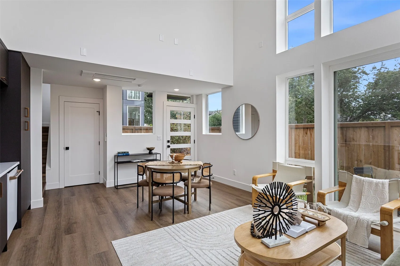 6318 41st Avenue SW #1A, Seattle, WA 98136