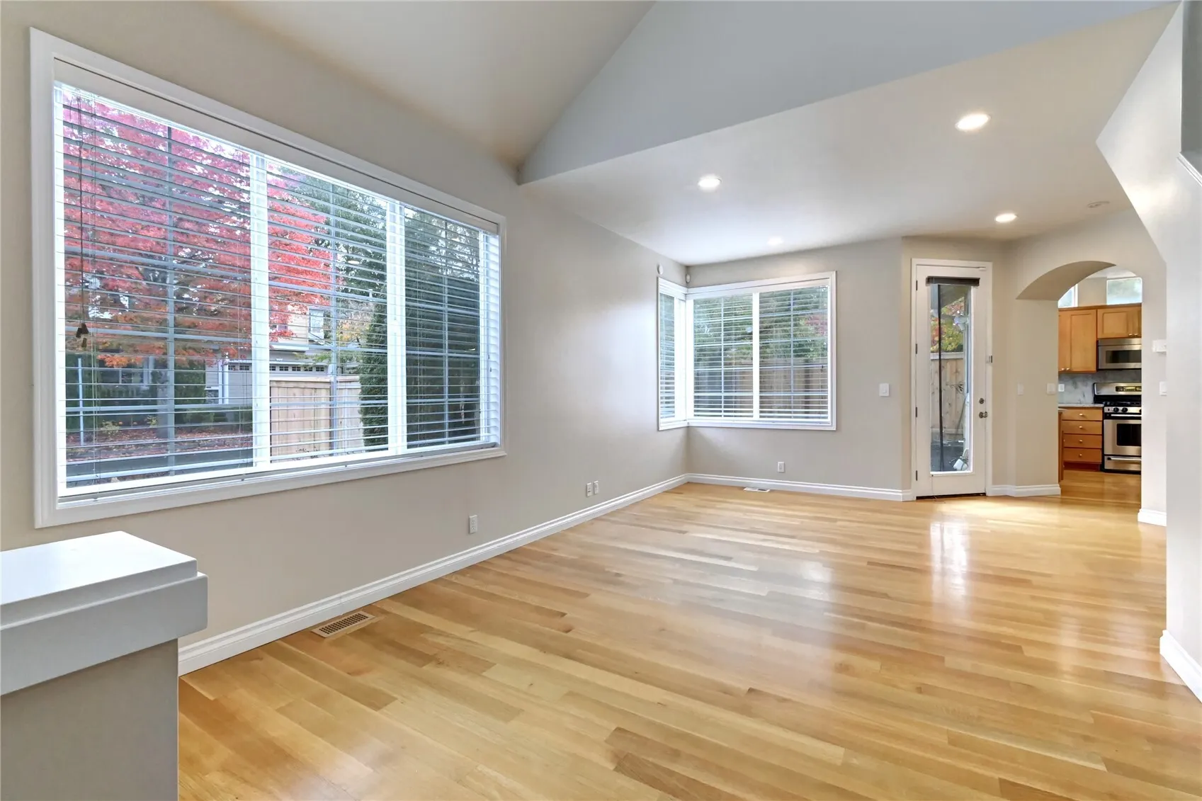18857 NE 62nd Way , Redmond, WA 98052