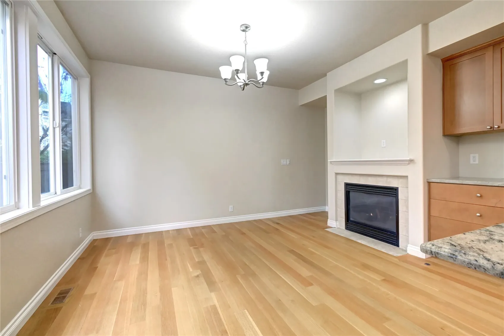 18857 NE 62nd Way , Redmond, WA 98052