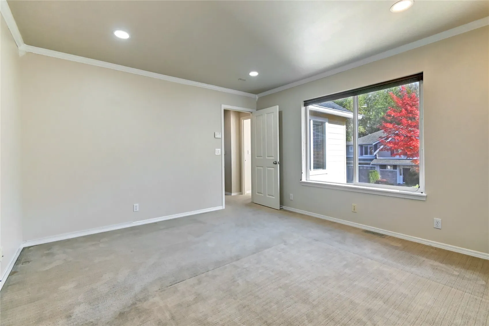 18857 NE 62nd Way , Redmond, WA 98052