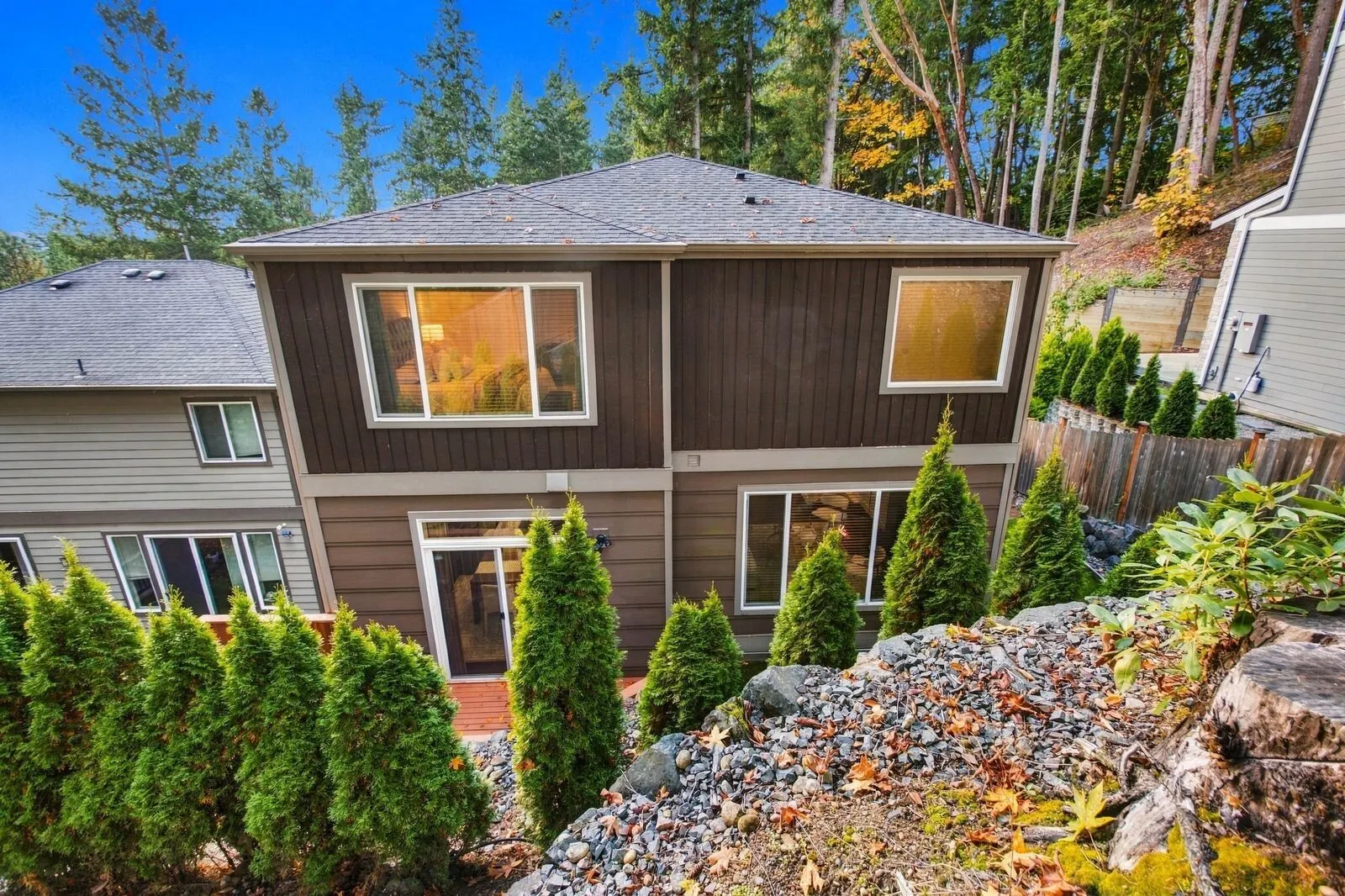 1322 210th ave NE, Sammamish, WA 98074