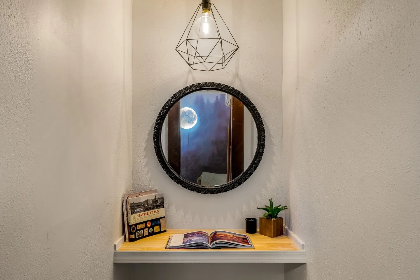 60 2nd Avenue NE, Issaquah, WA 98027