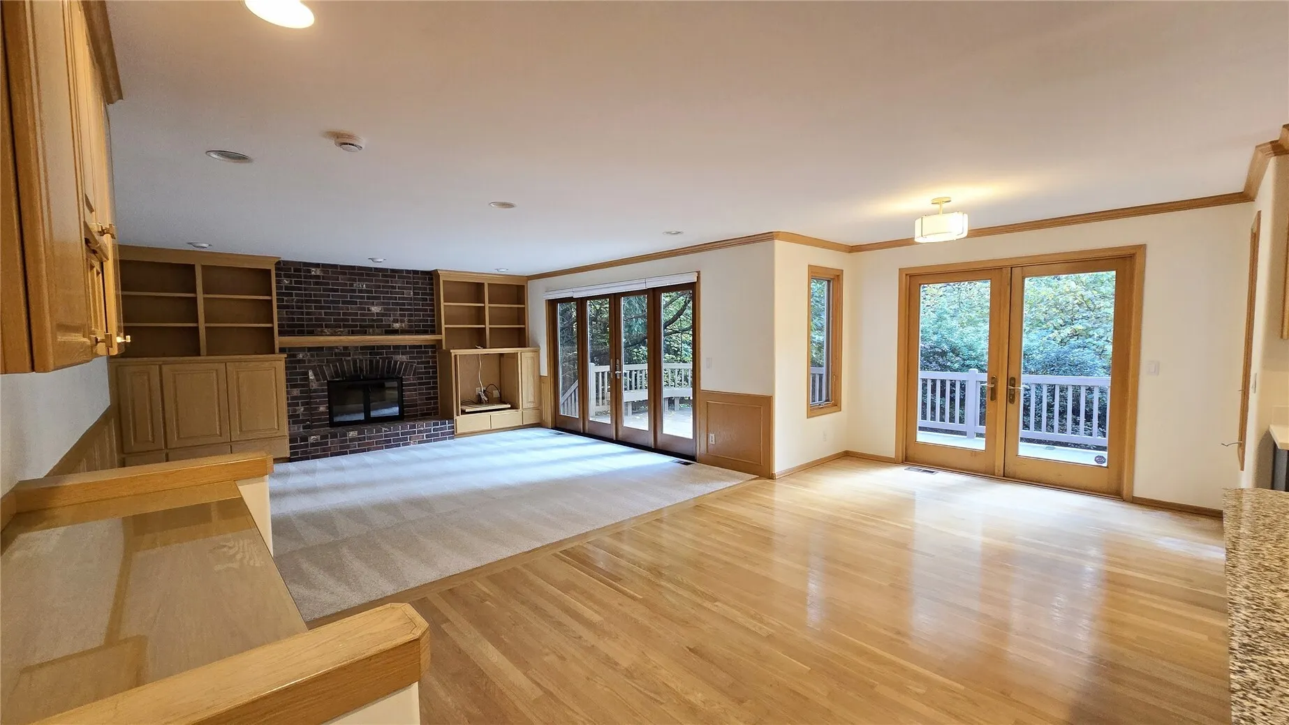 16323 NE 50th Way , Redmond, WA 98052