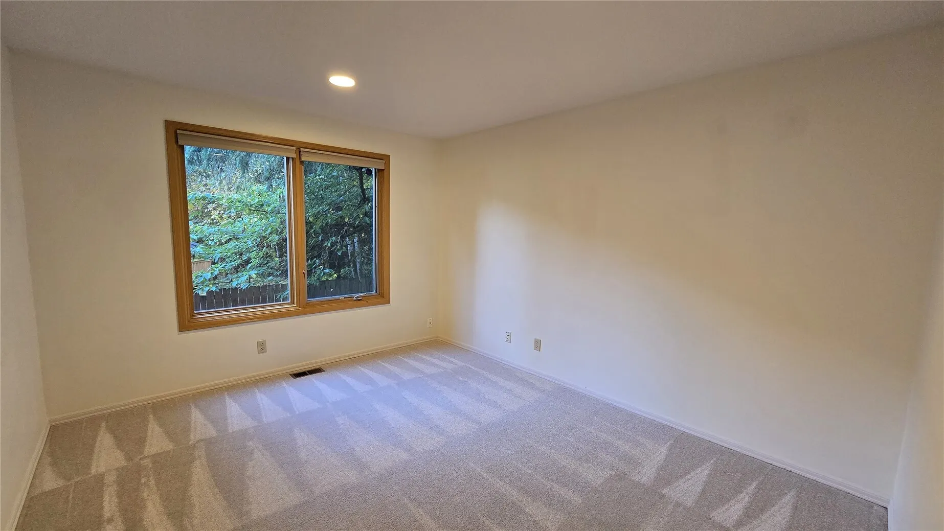 16323 NE 50th Way , Redmond, WA 98052