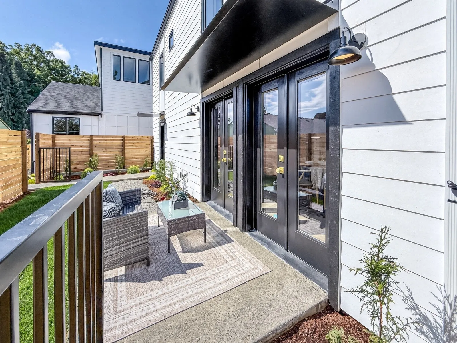 5404 20th Avenue S, Seattle, WA 98108