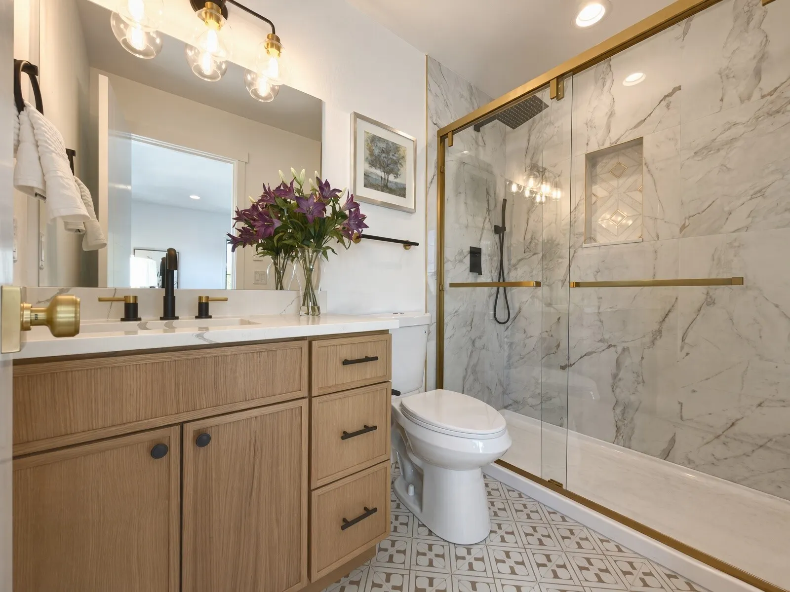 5404 20th Avenue S, Seattle, WA 98108