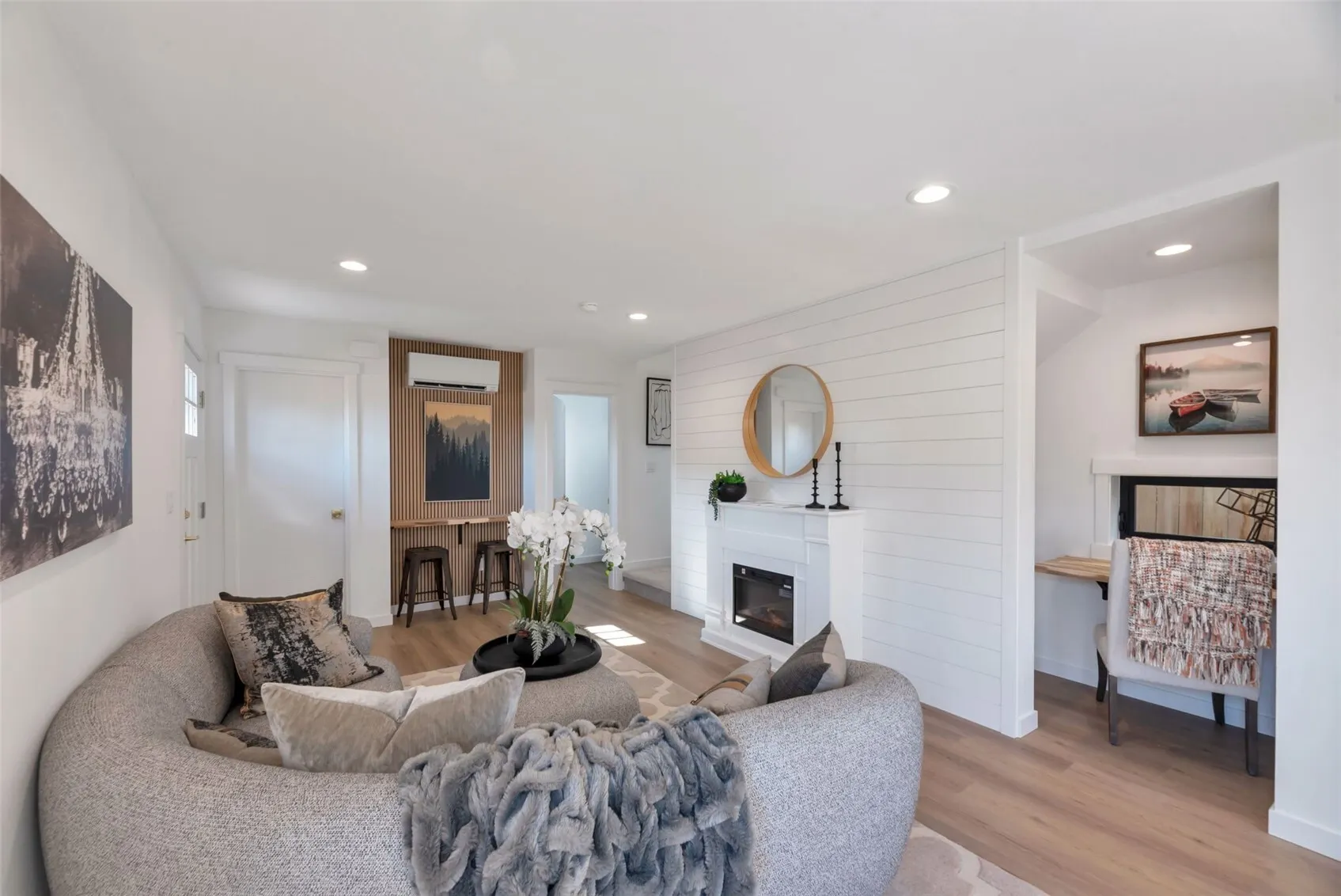 5404 20th Avenue S, Seattle, WA 98108
