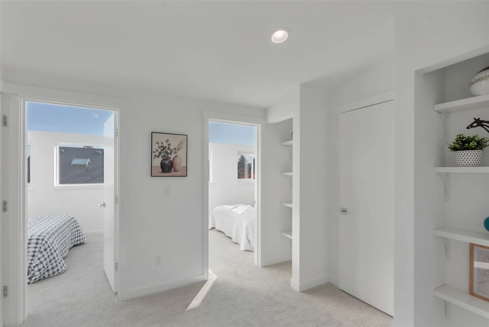 708 N 102nd , Seattle, WA 98133