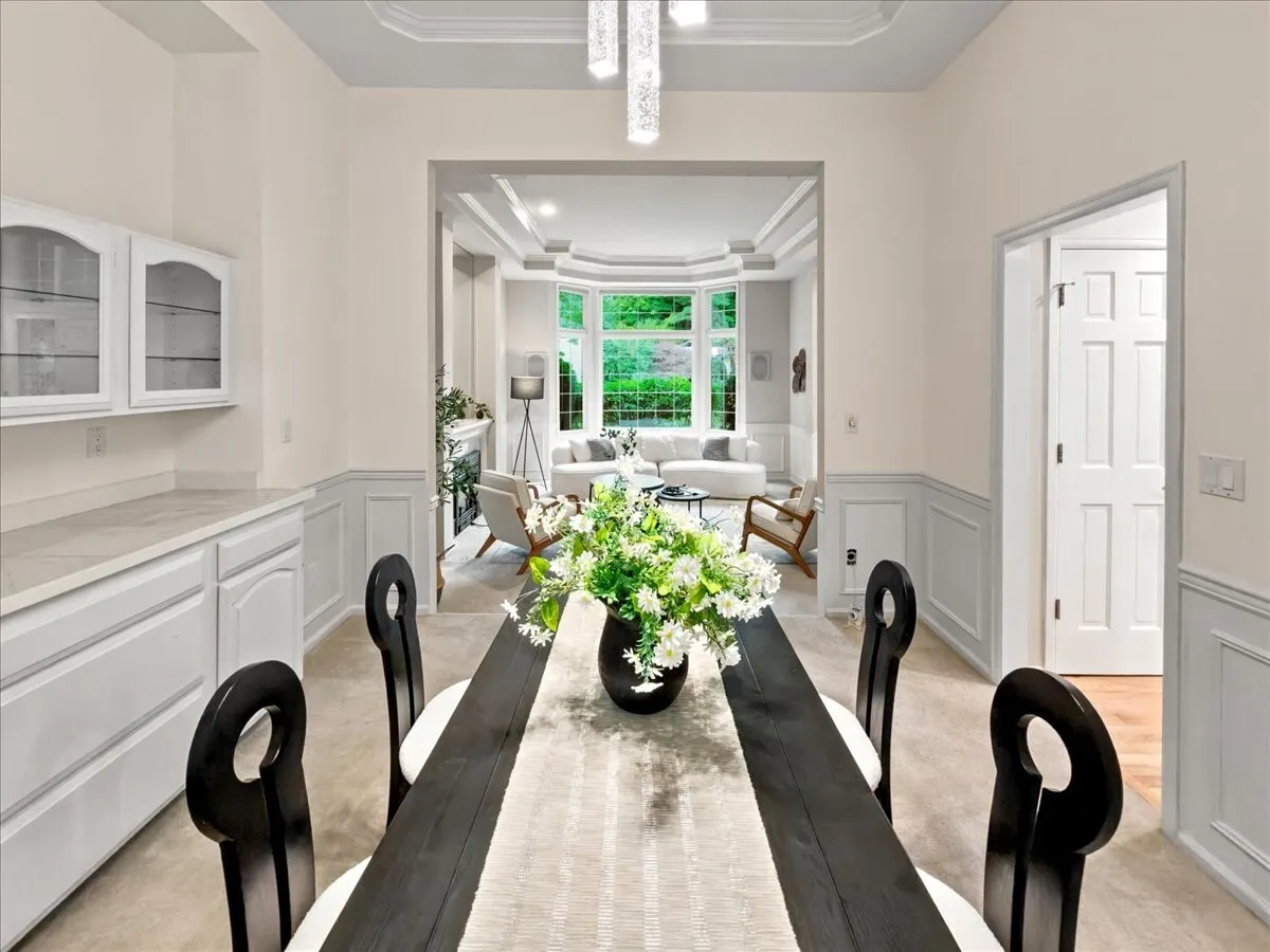 17020 NE 129th Circle , Redmond, WA 98052