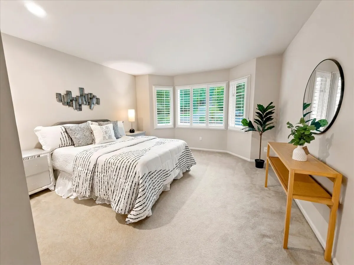 17020 NE 129th Circle , Redmond, WA 98052