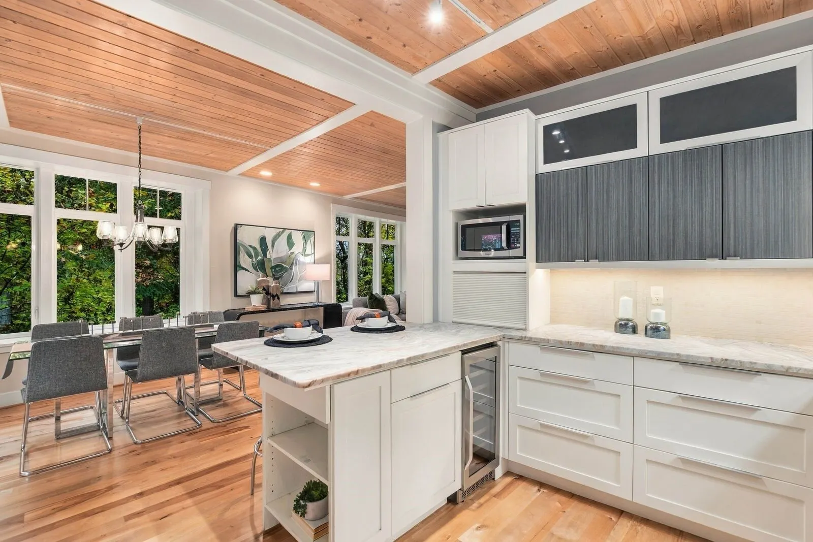 13420 NE 111th Court , Redmond, WA 98052