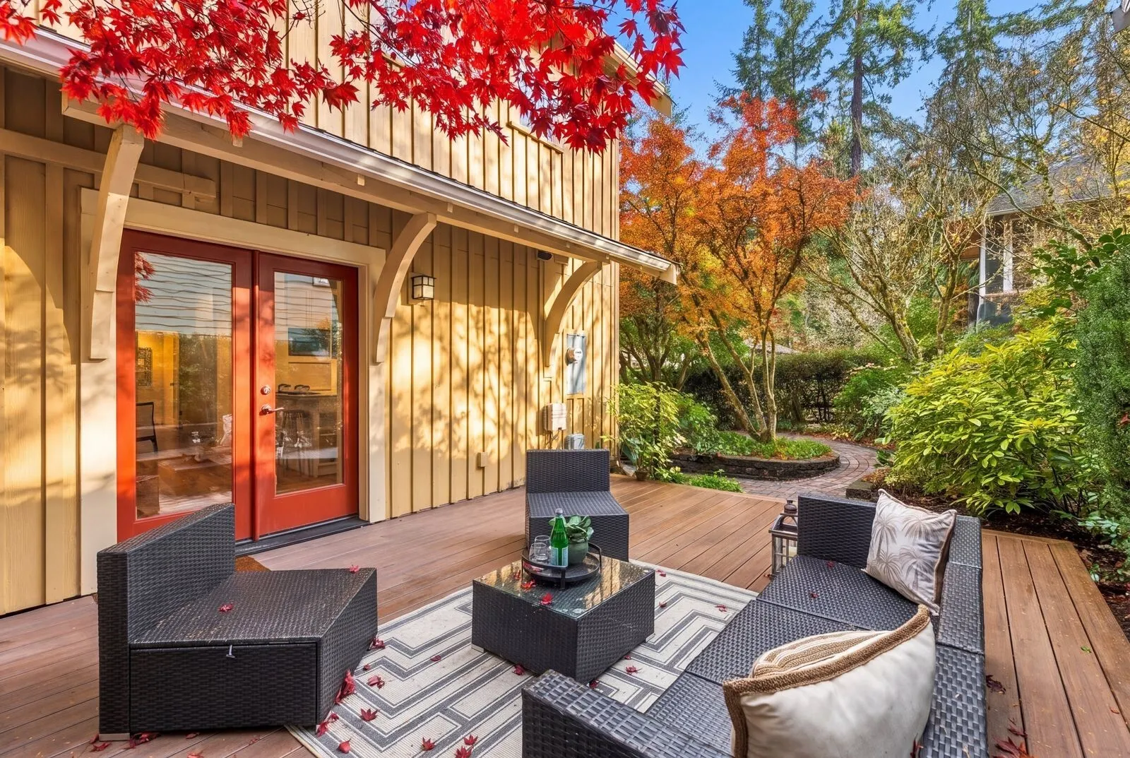 13420 NE 111th Court , Redmond, WA 98052