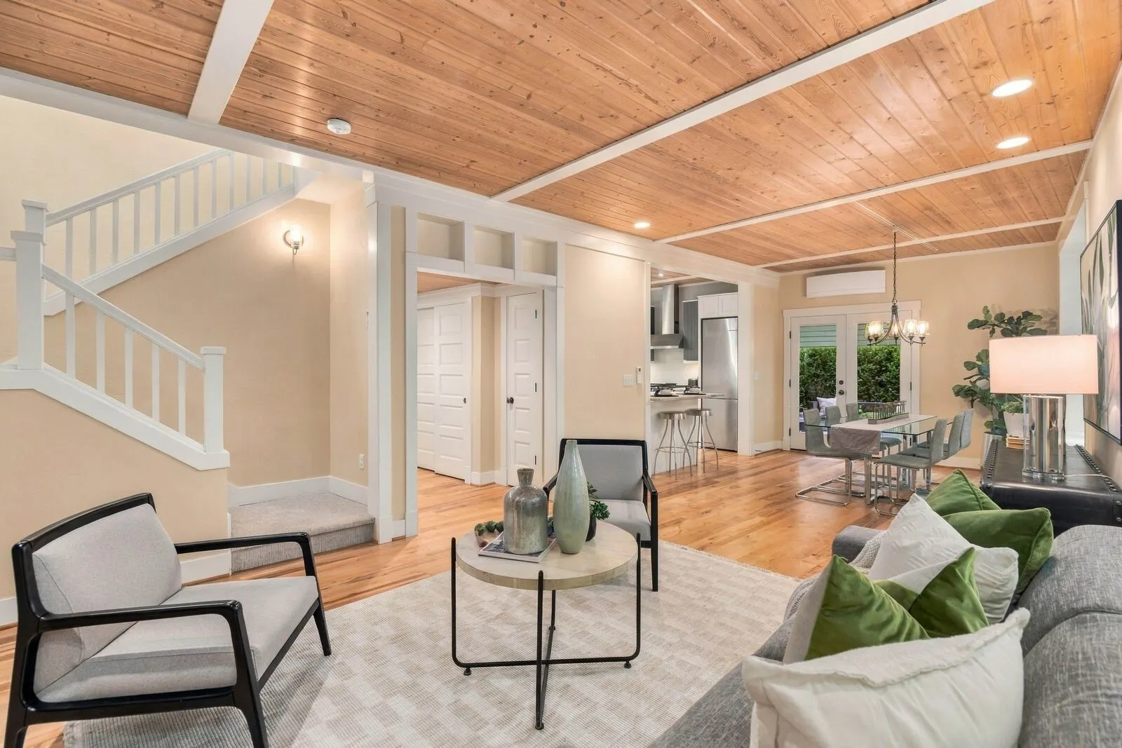 13420 NE 111th Court , Redmond, WA 98052