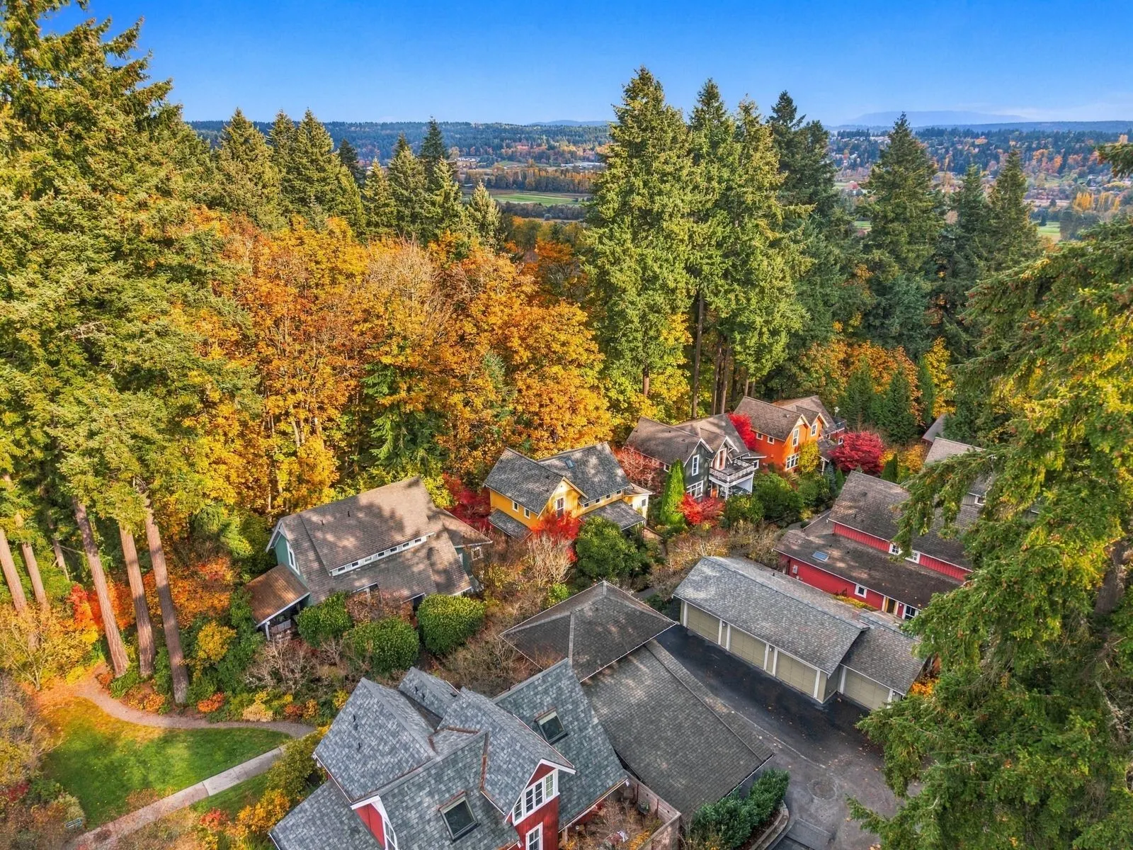 13420 NE 111th Court , Redmond, WA 98052