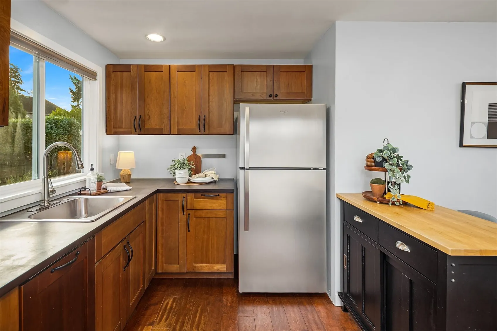12427 NE 157th Street , Woodinville, WA 98072
