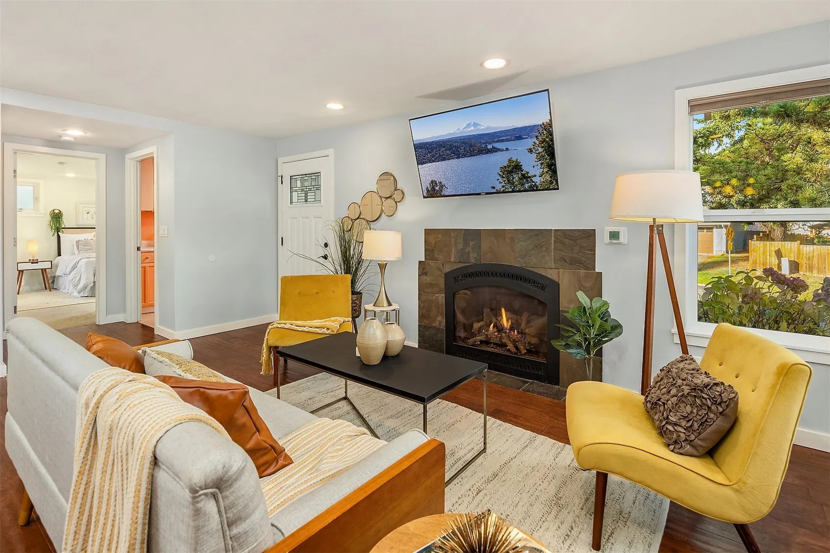 12427 NE 157th Street , Woodinville, WA 98072
