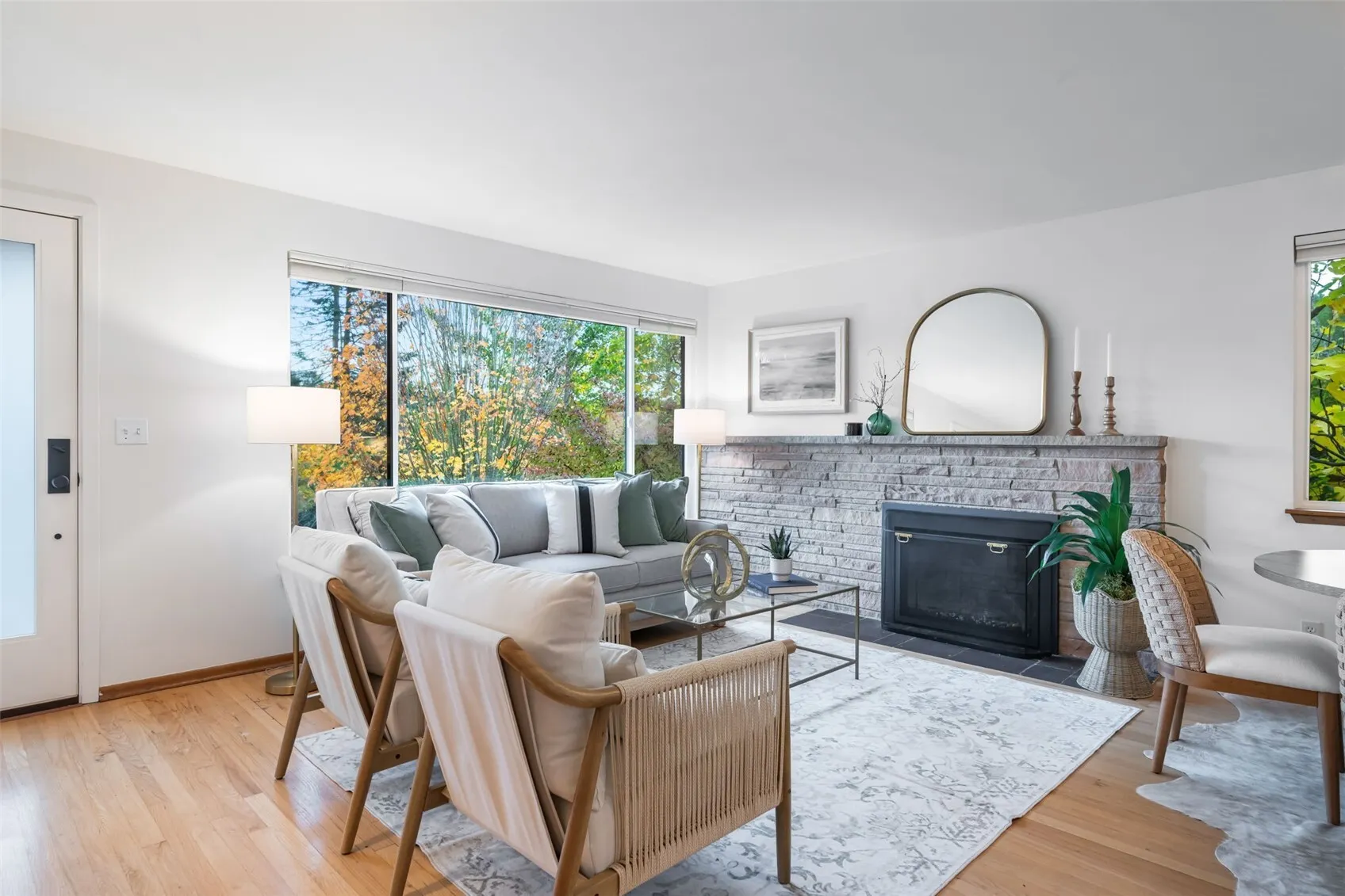 5031 39th Avenue NE, Seattle, WA 98105
