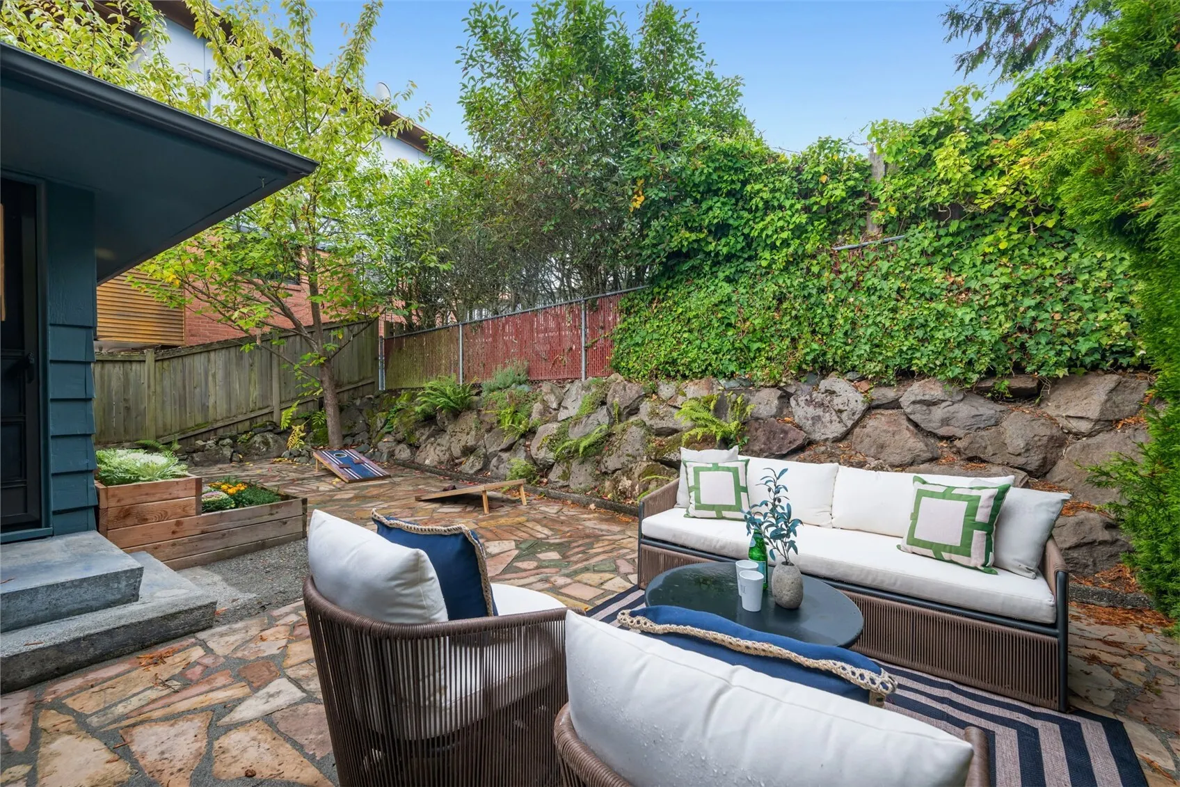 5031 39th Avenue NE, Seattle, WA 98105