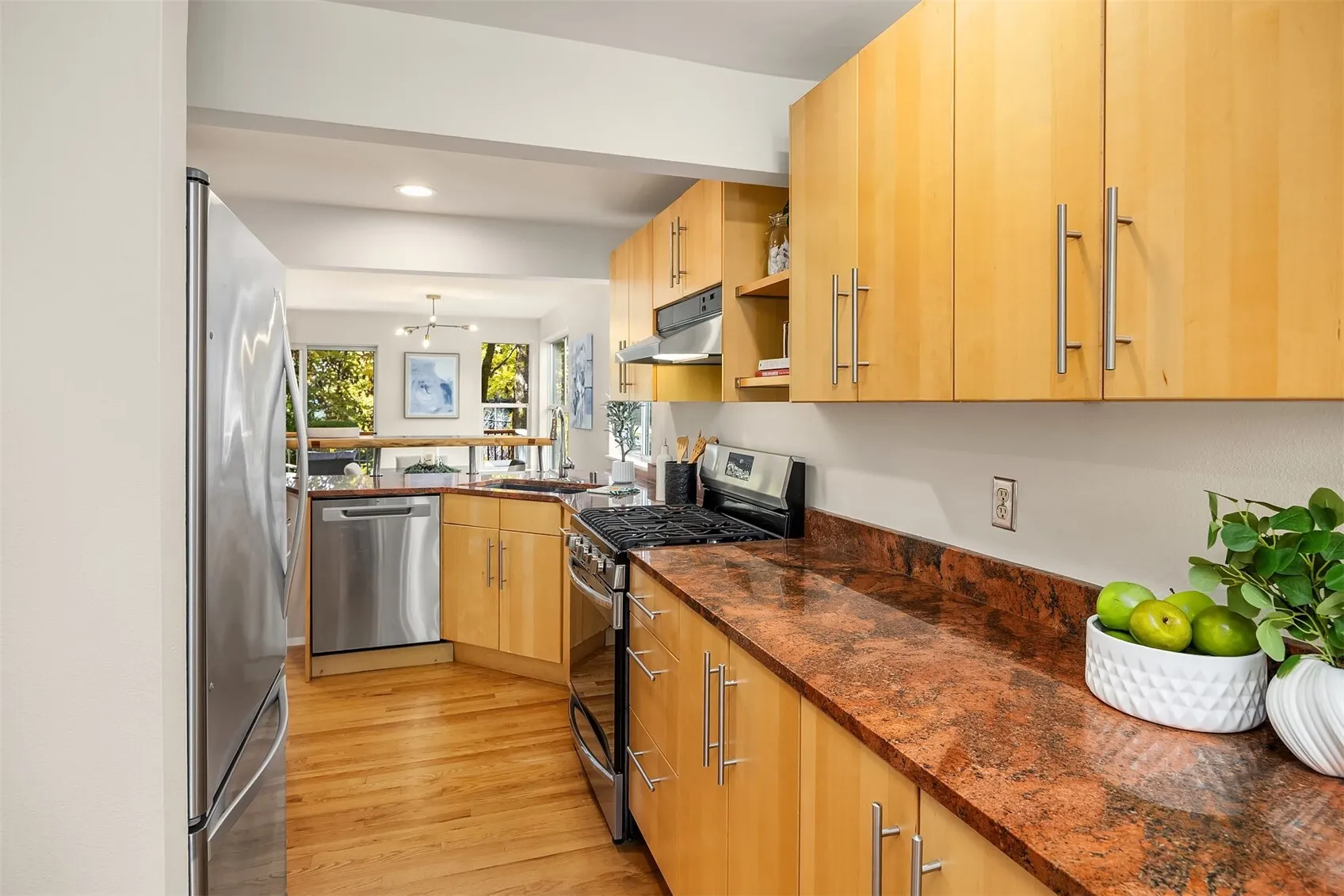 4612 47th Avenue S, Seattle, WA 98118