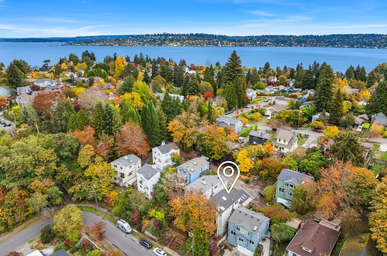 4612 47th Avenue S, Seattle, WA 98118