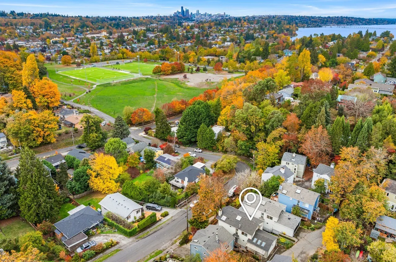 4612 47th Avenue S, Seattle, WA 98118