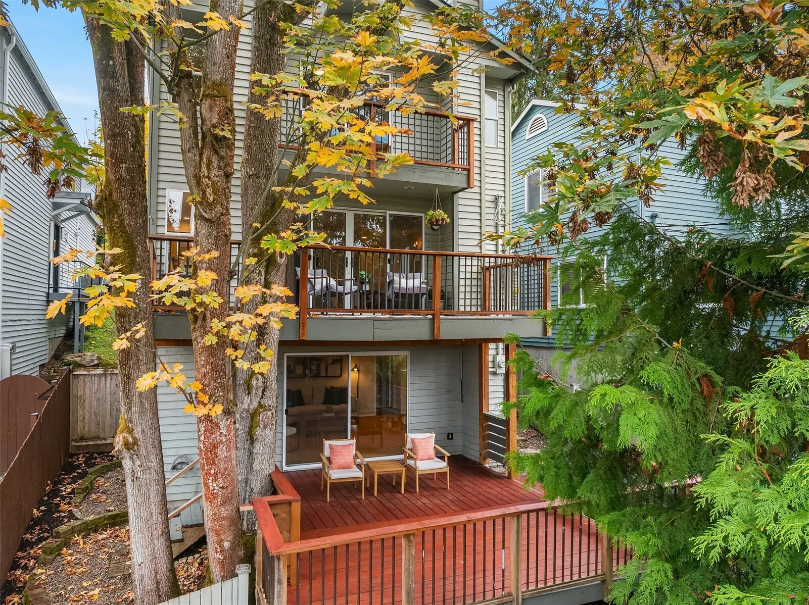 4612 47th Avenue S, Seattle, WA 98118