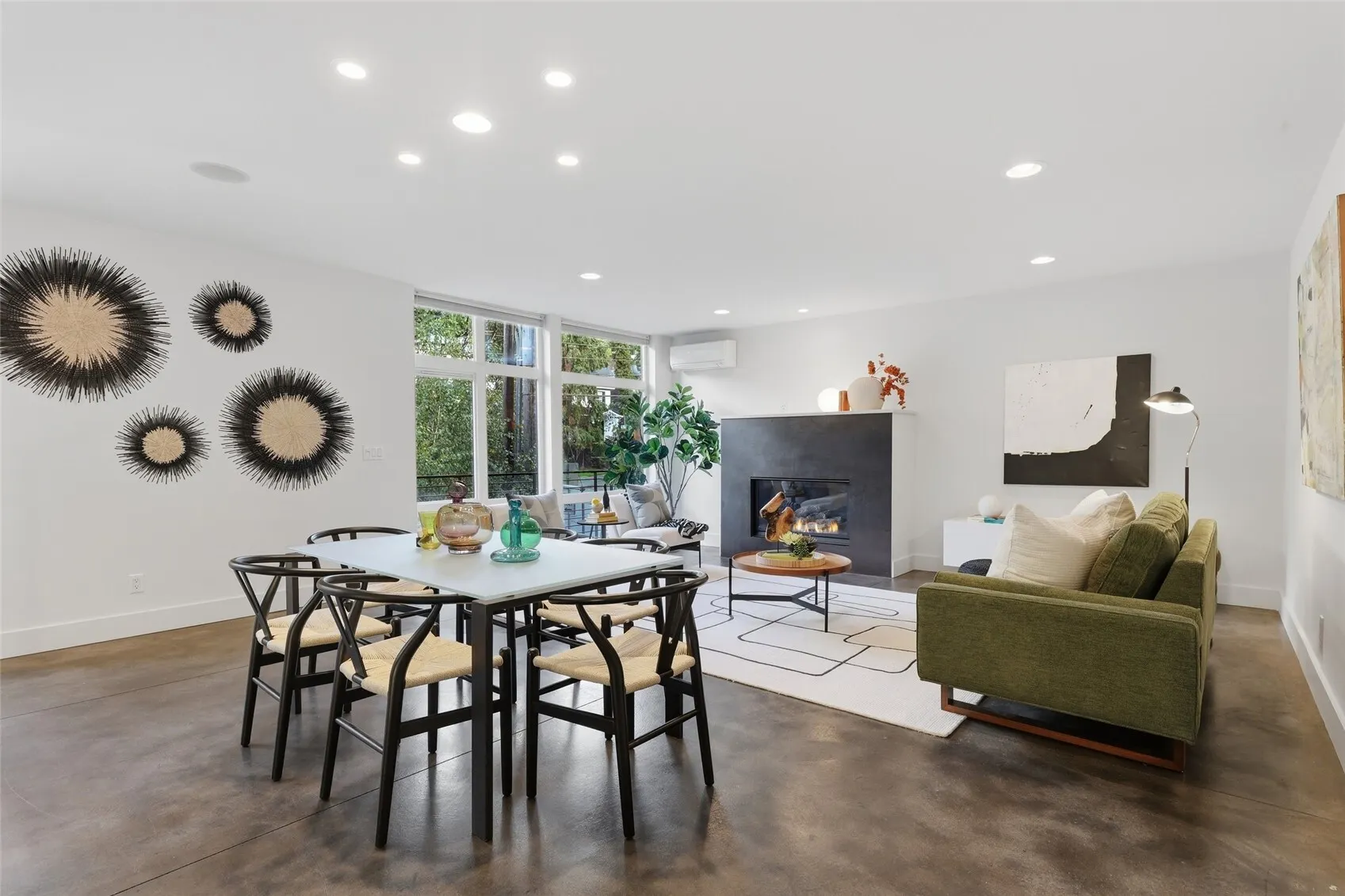 2601 3rd Avenue W, Seattle, WA 98119