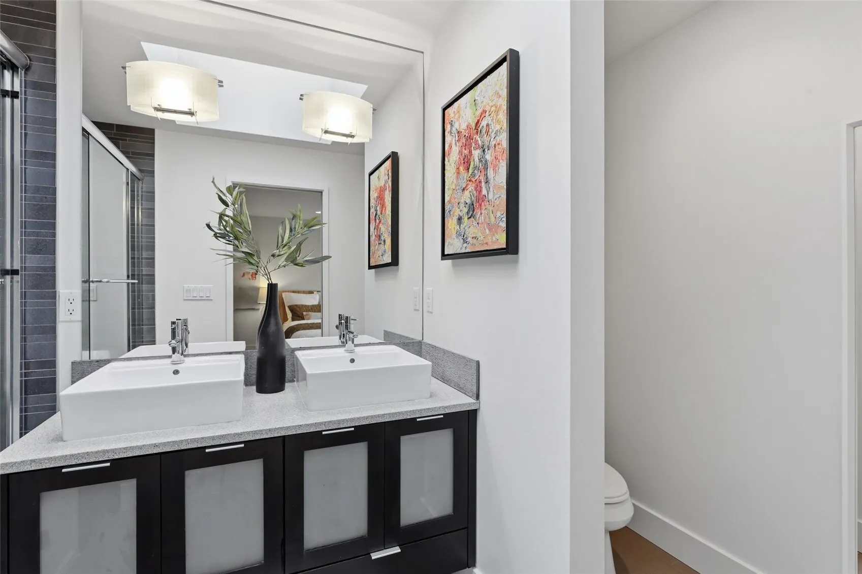 2601 3rd Avenue W, Seattle, WA 98119