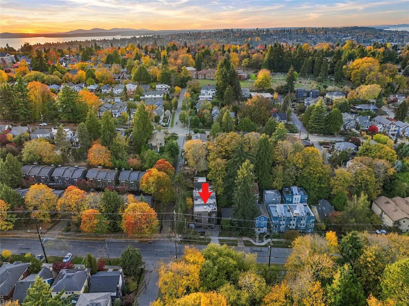 2601 3rd Avenue W, Seattle, WA 98119