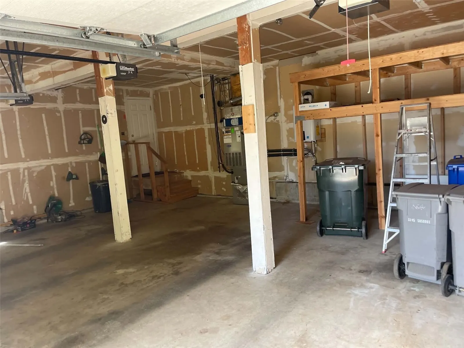 25709 118th Place SE, Kent, WA 98030