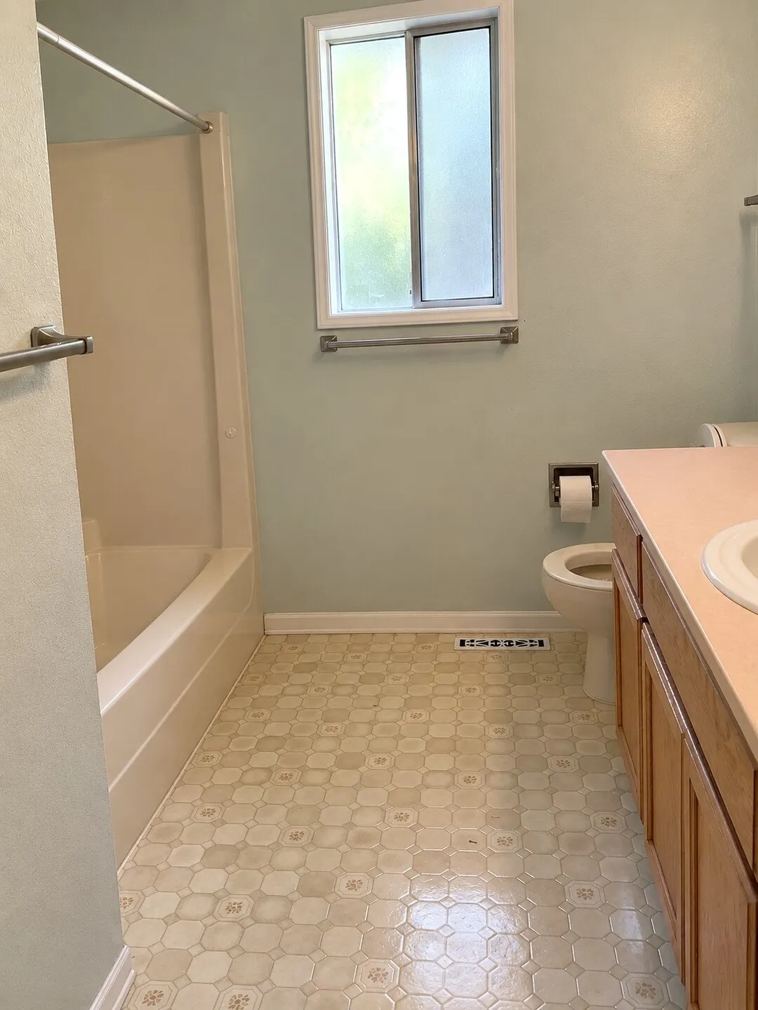 25709 118th Place SE, Kent, WA 98030