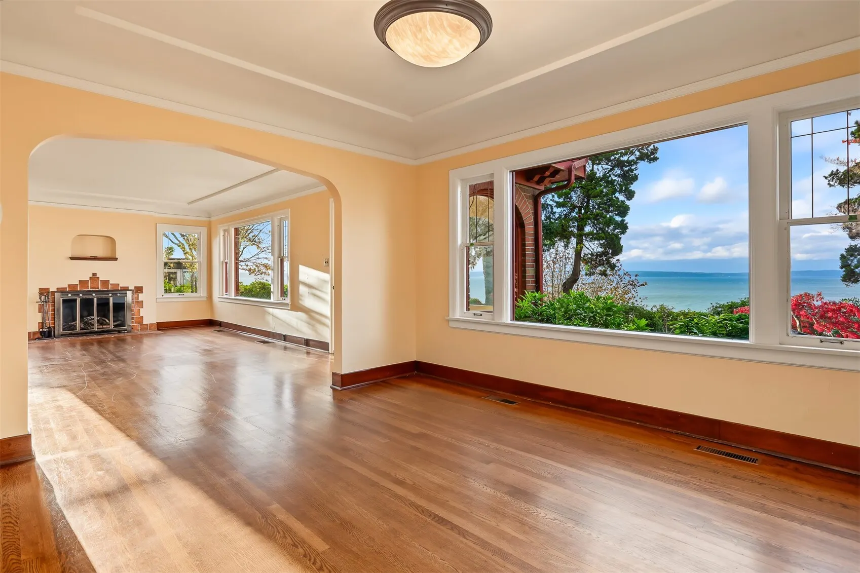2918 NW Esplanade , Seattle, WA 98117
