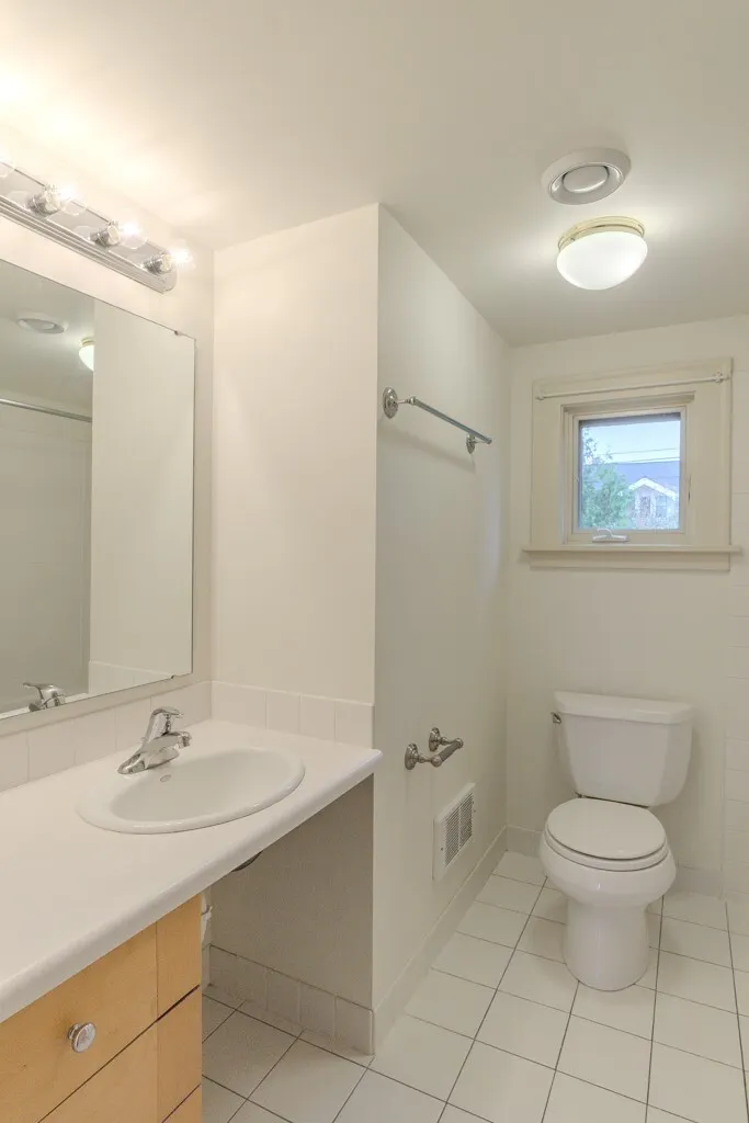 6275 20th Avenue NE, Seattle, WA 98115