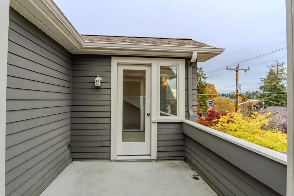 6275 20th Avenue NE, Seattle, WA 98115