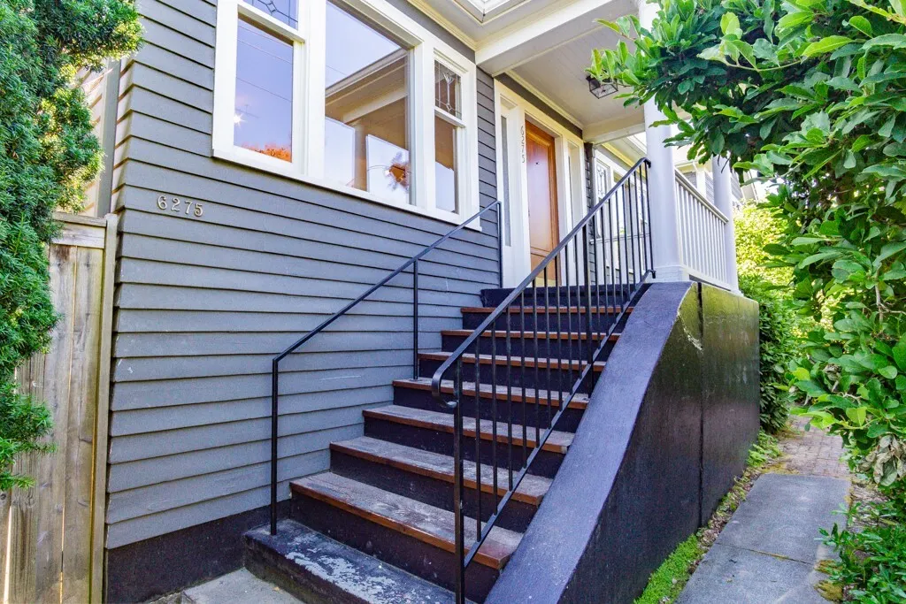 6275 20th Avenue NE, Seattle, WA 98115