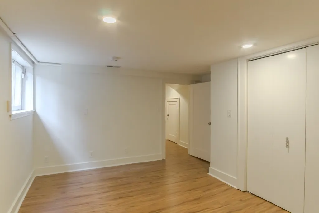 6275 20th Avenue NE, Seattle, WA 98115