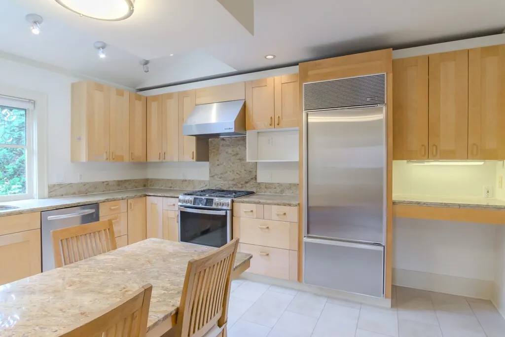 6275 20th Avenue NE, Seattle, WA 98115