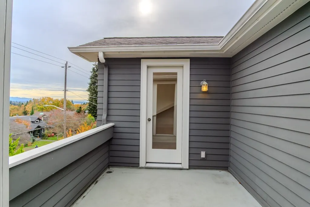 6275 20th Avenue NE, Seattle, WA 98115