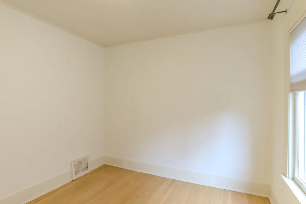 6275 20th Avenue NE, Seattle, WA 98115