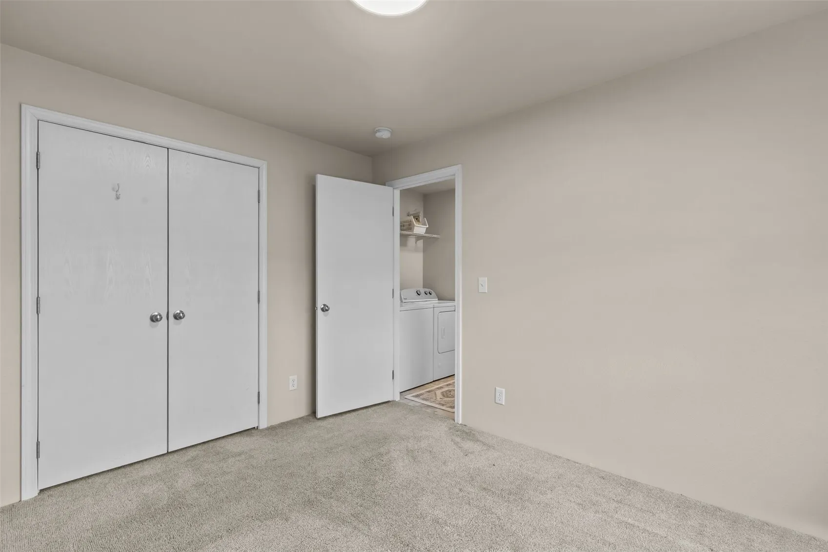 14322 Admiralty Way #12, Lynnwood, WA 98087