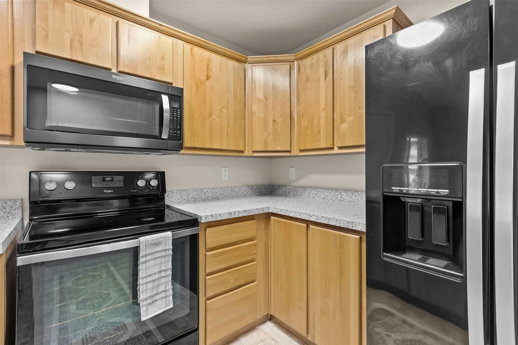 14322 Admiralty Way #12, Lynnwood, WA 98087