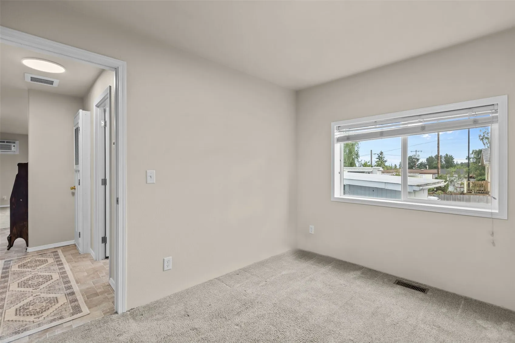 14322 Admiralty Way #12, Lynnwood, WA 98087