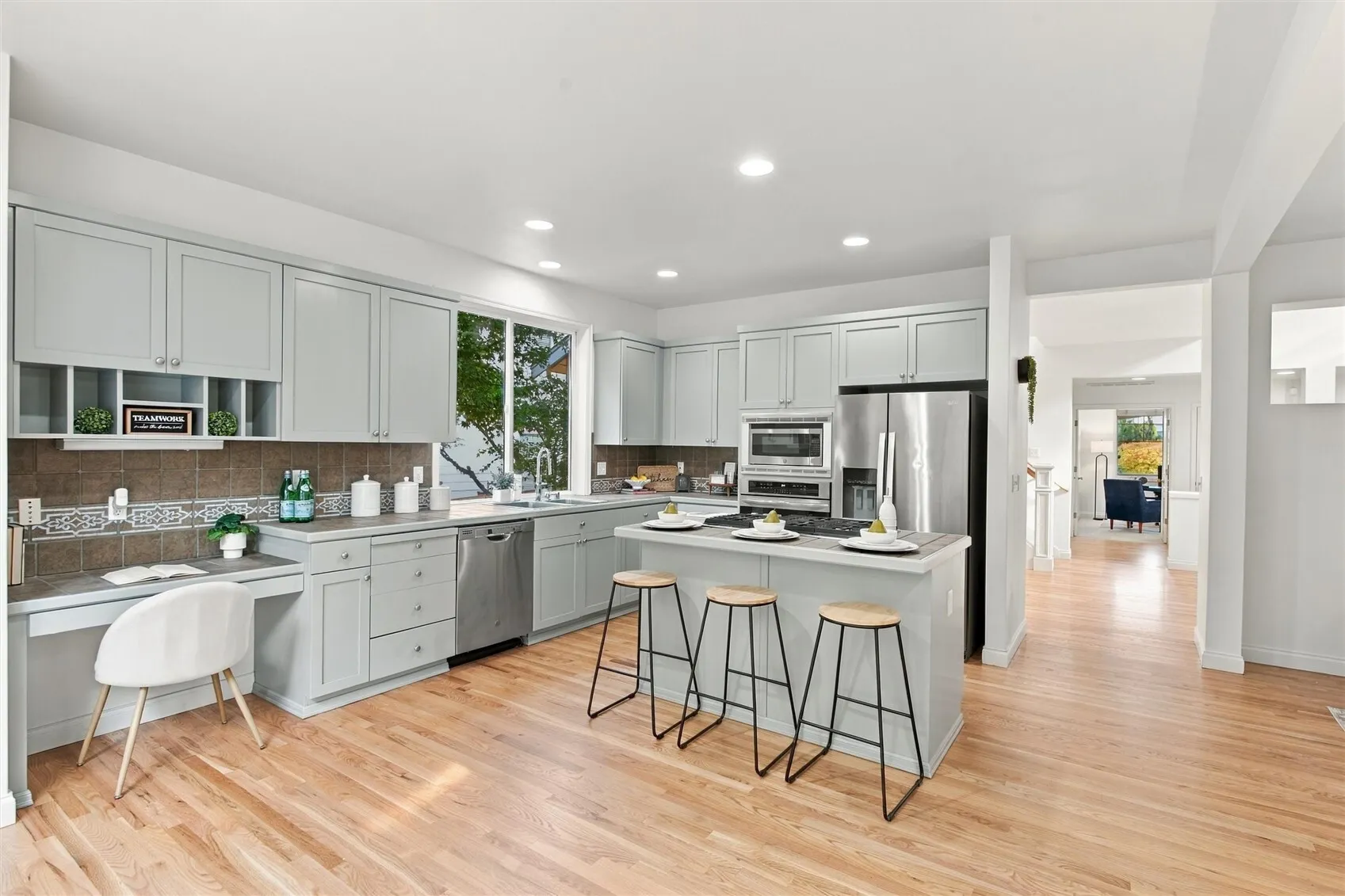 189 241st Place SE, Sammamish, WA 98074