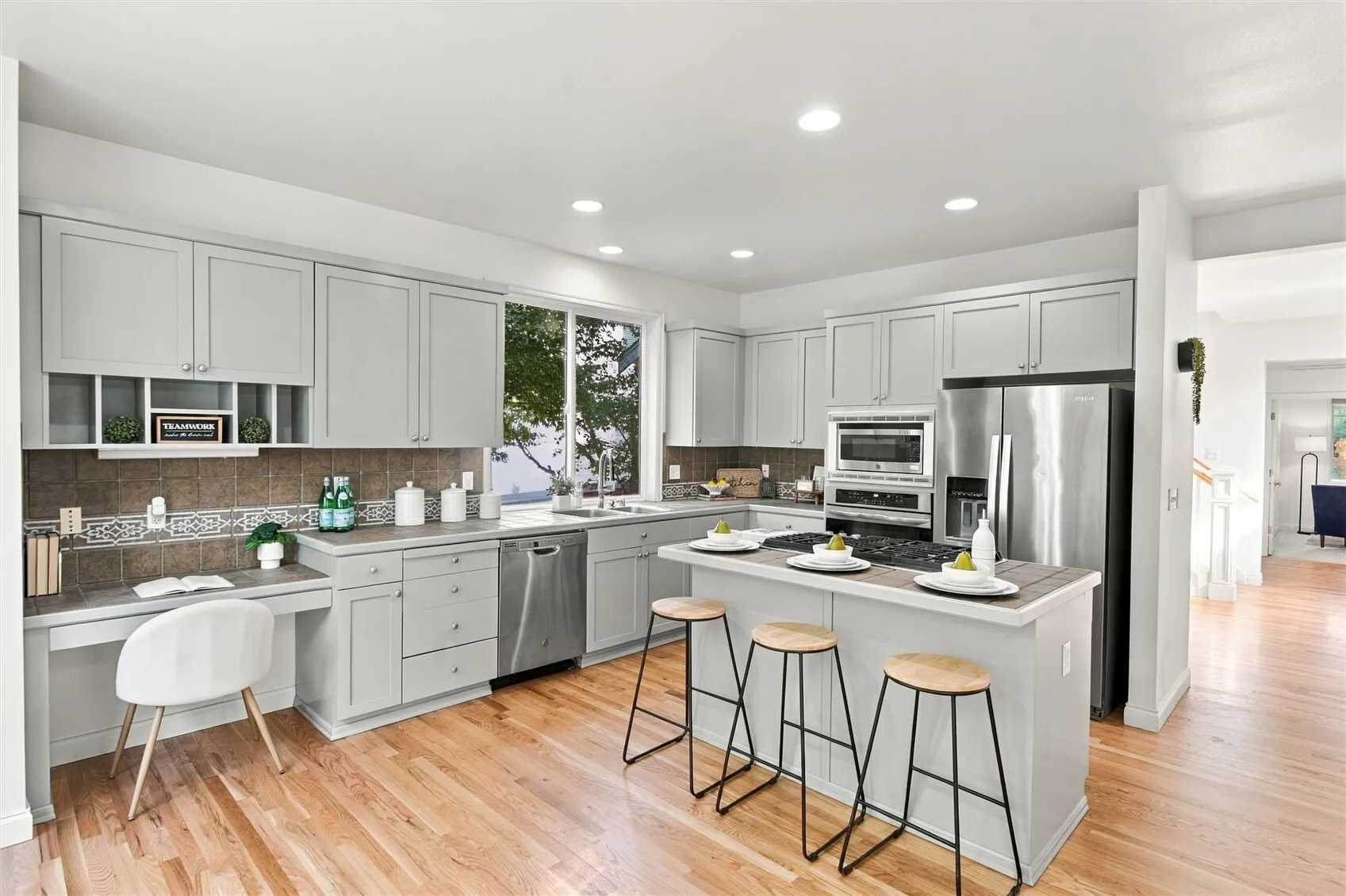 189 241st Place SE, Sammamish, WA 98074