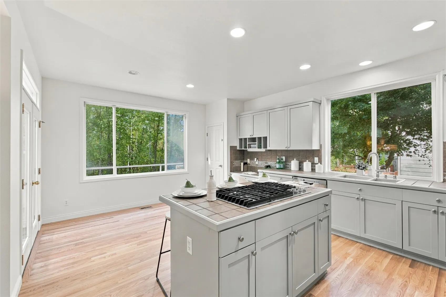 189 241st Place SE, Sammamish, WA 98074