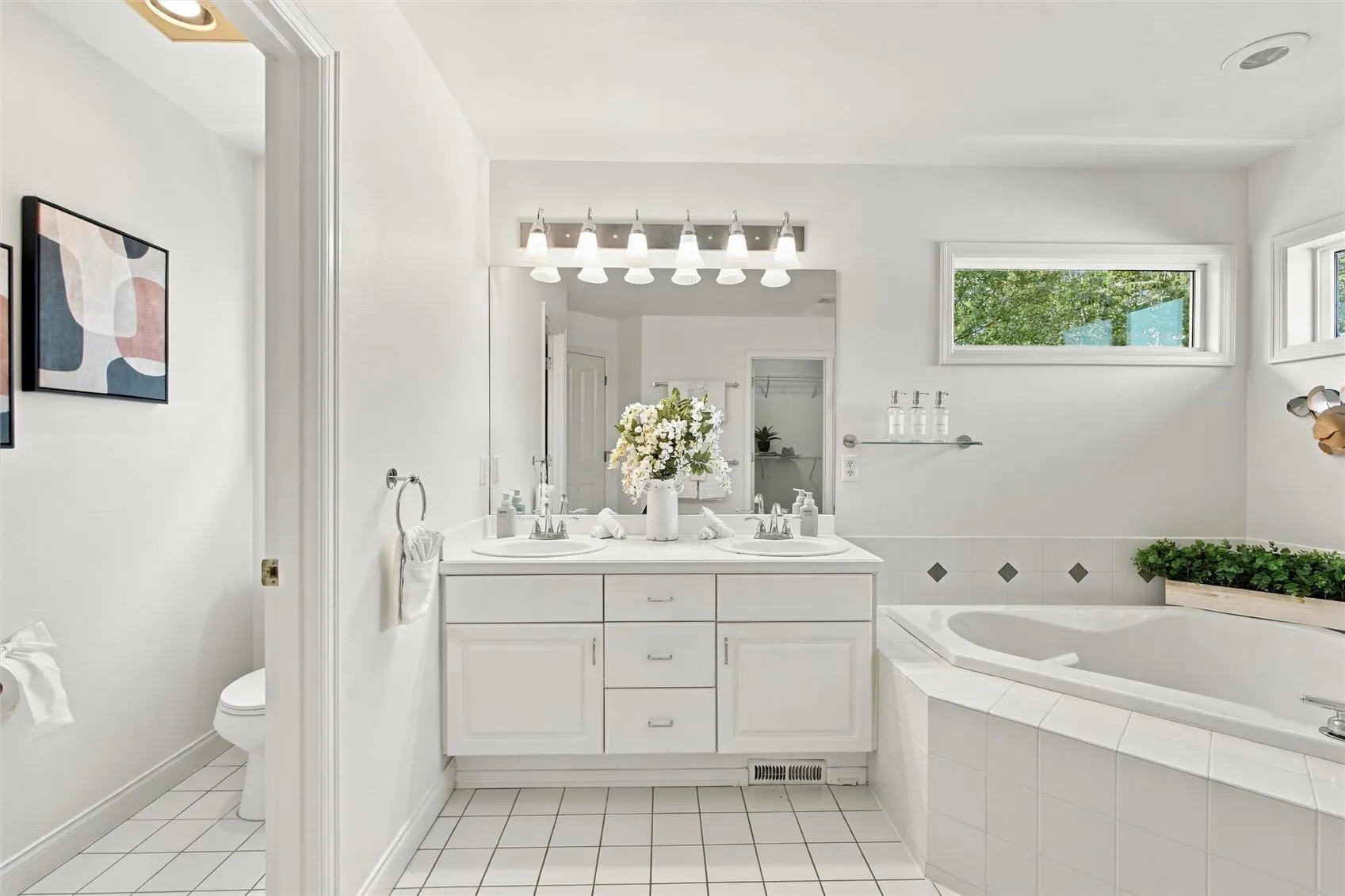 189 241st Place SE, Sammamish, WA 98074