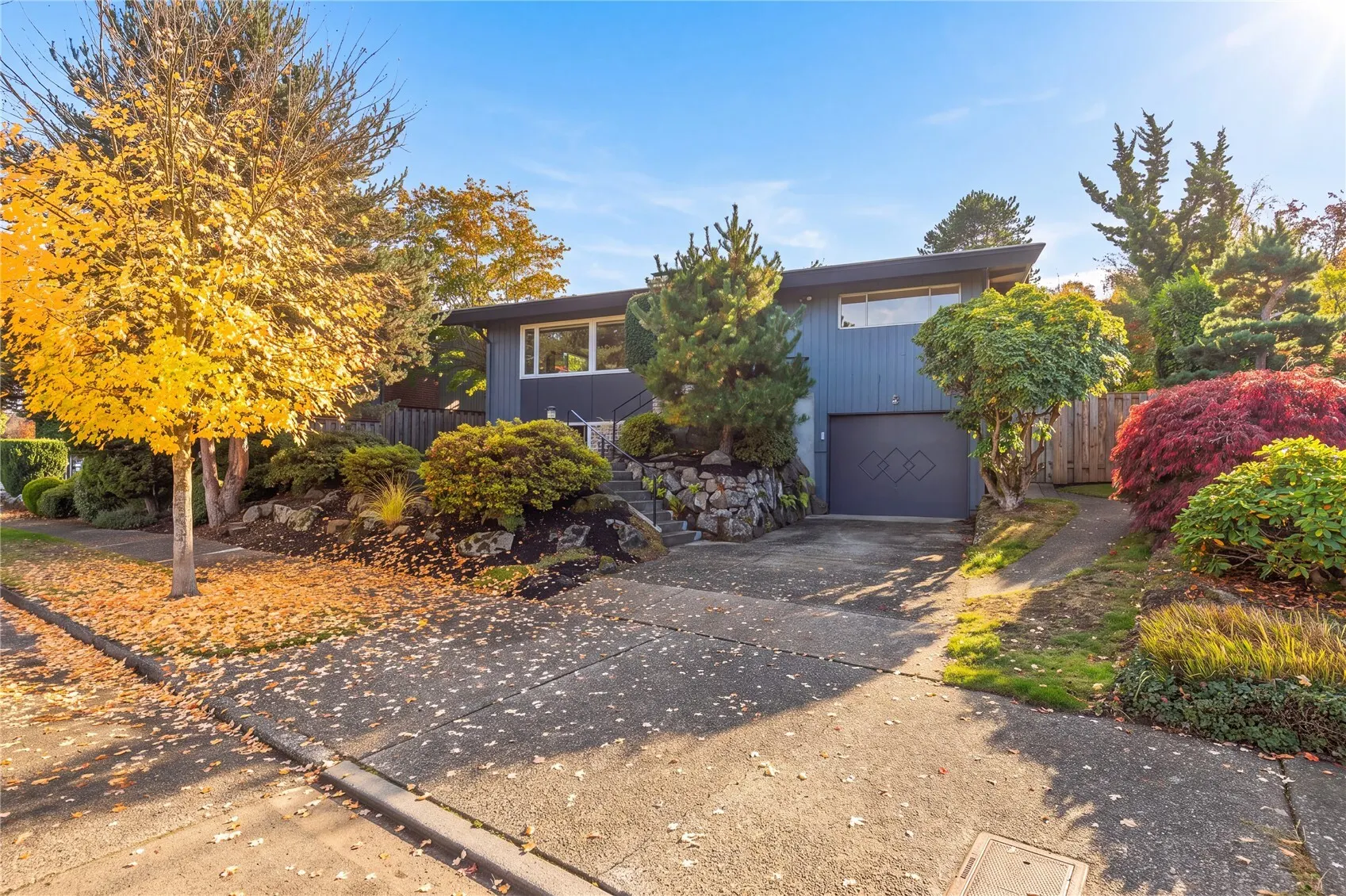 10311 61st Avenue S, Seattle, WA 98178