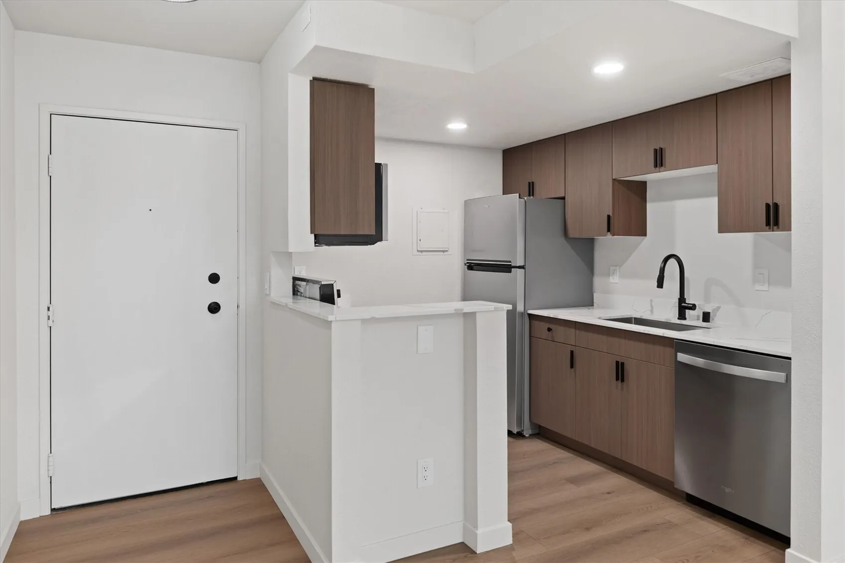 14645 NE 34th Street #C24, Bellevue, WA 98007