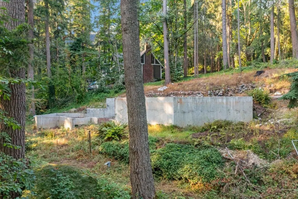 15009 245th Avenue SE, Issaquah, WA 98027